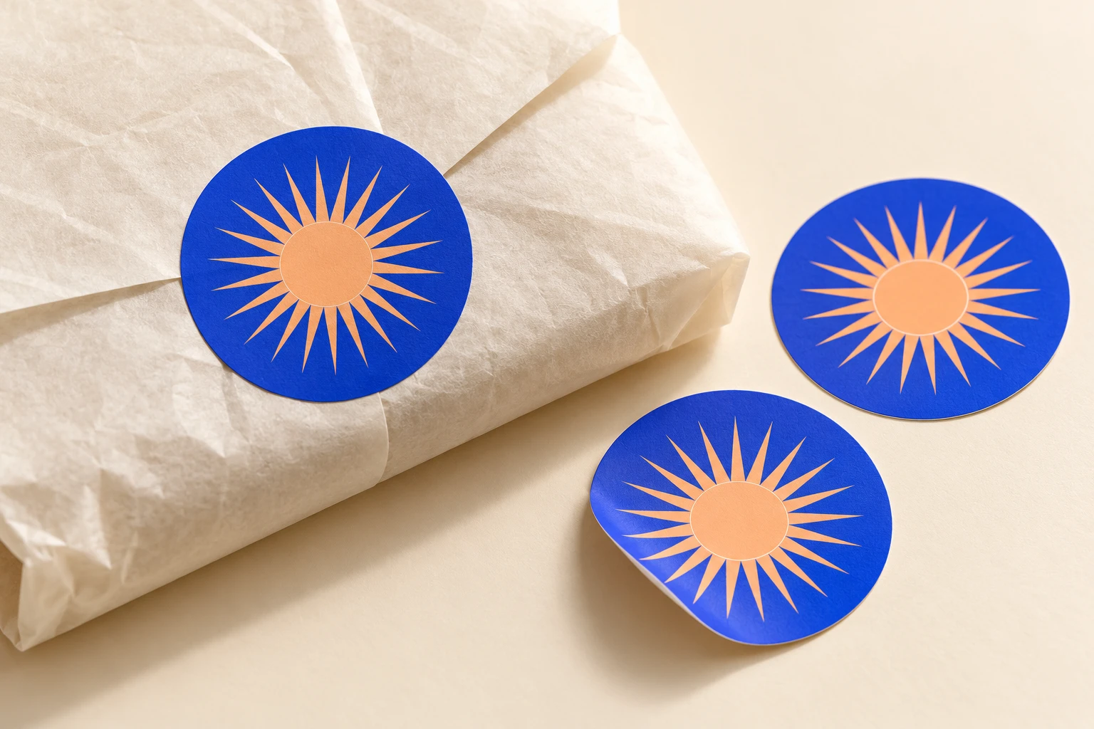 Sun emblem — circular packaging stickers